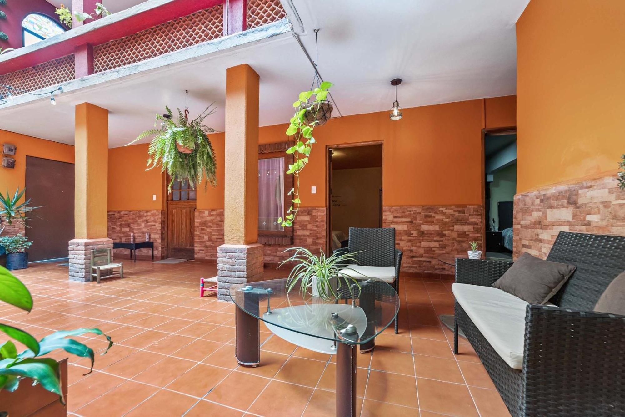 Charming 2-Bedroom Retreat In Lomas De Bezares Мехіко Екстер'єр фото